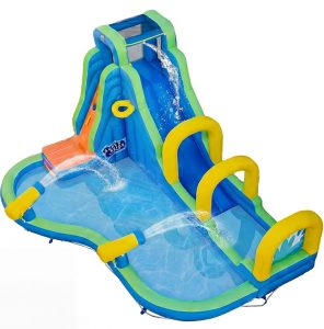 Structure gonflable aquatique n°8